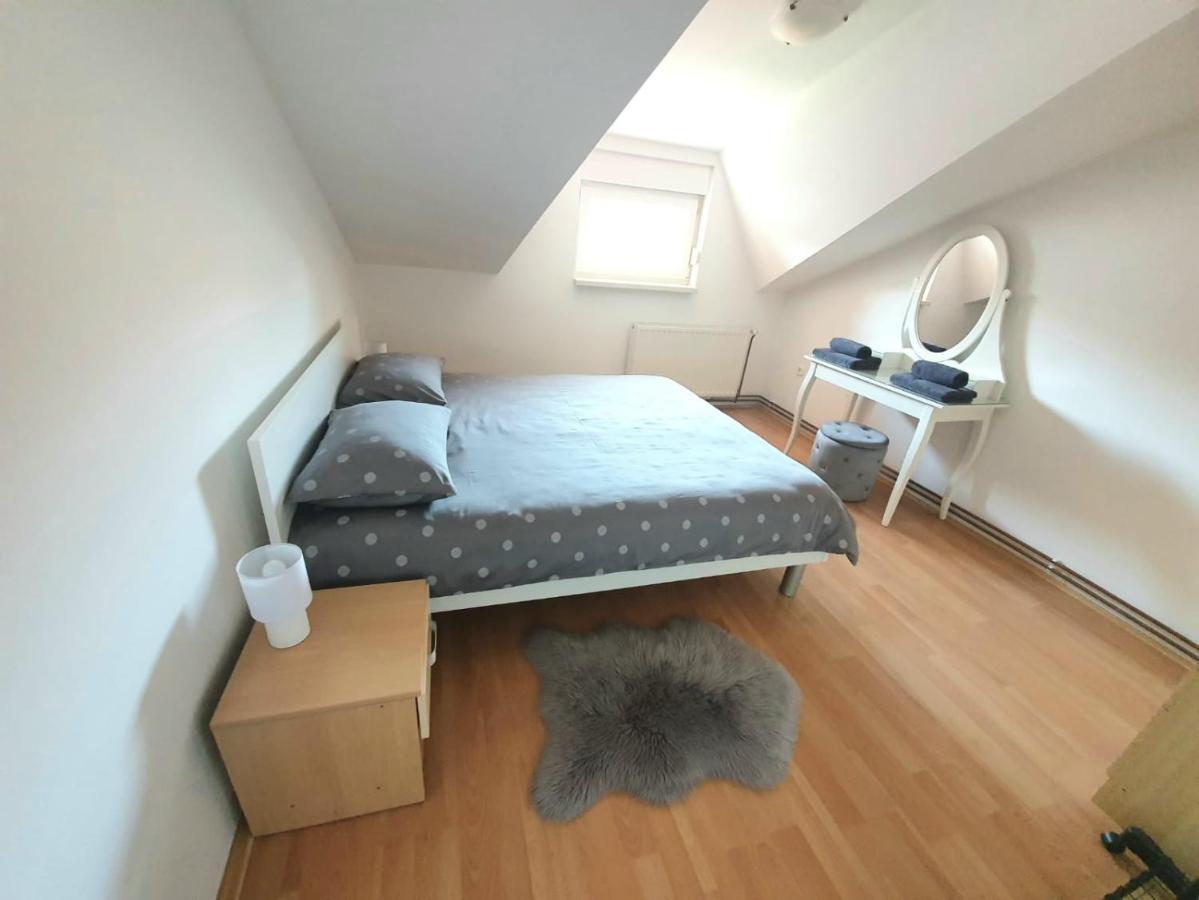 Apartment Lily Near Zagreb Airport Velika Gorica Exterior photo